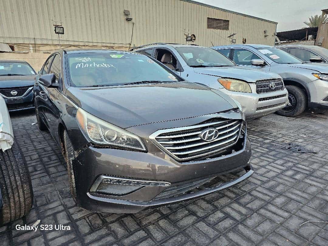HYUNDAI SONATA - Exterior