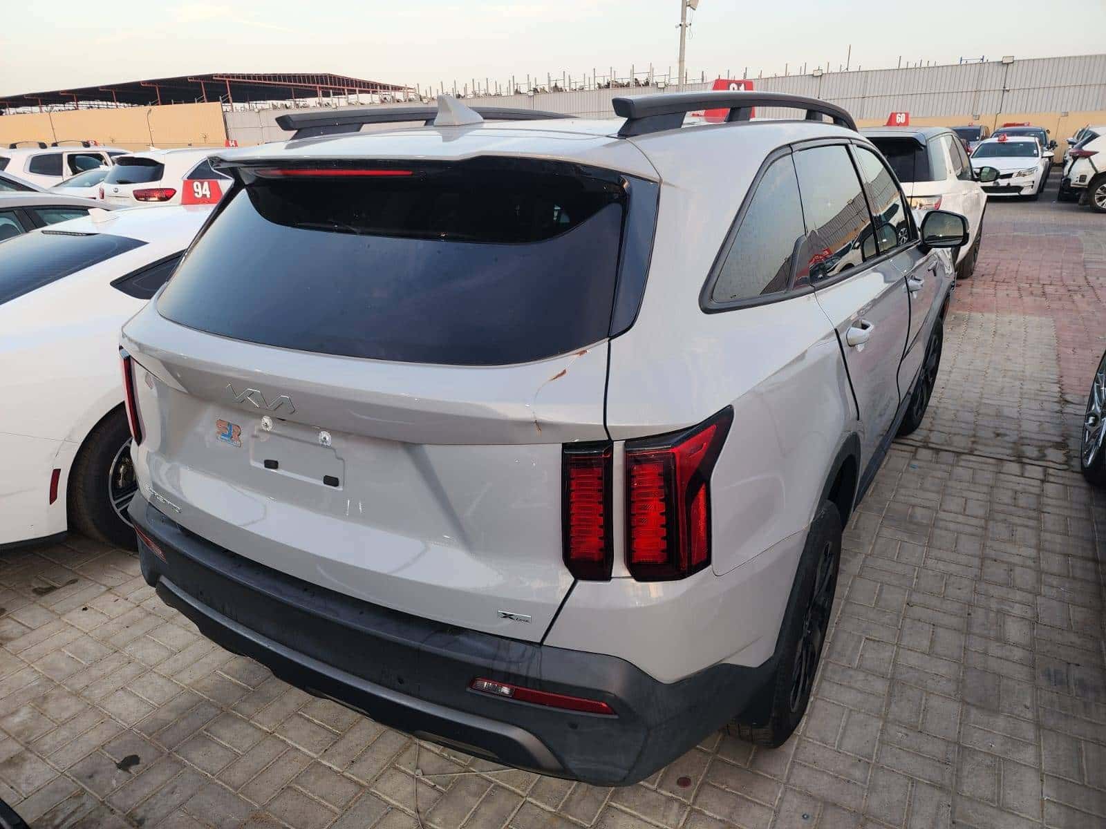 KIA SORENTO 2023 thumbnail 5
