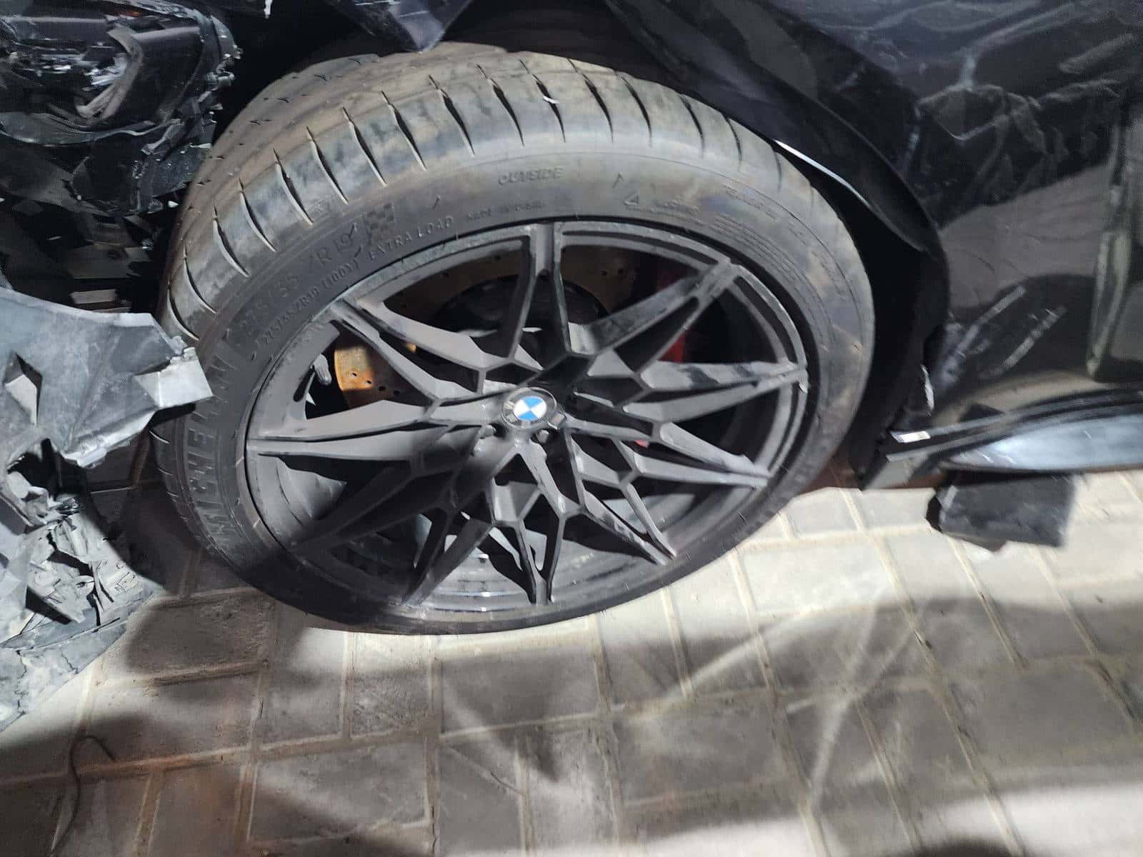 BMW M4 2024 thumbnail 7