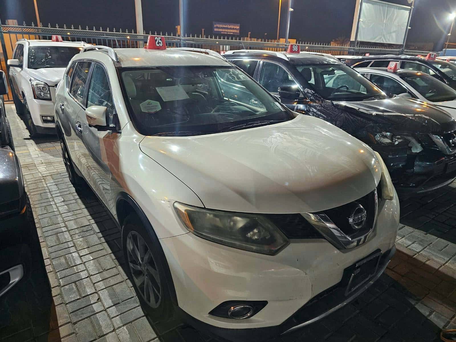 Nissan Rogue 2014 thumbnail 2