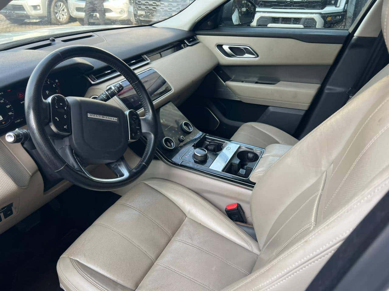 LAND ROVER RANGE ROVER VELAR - Exterior