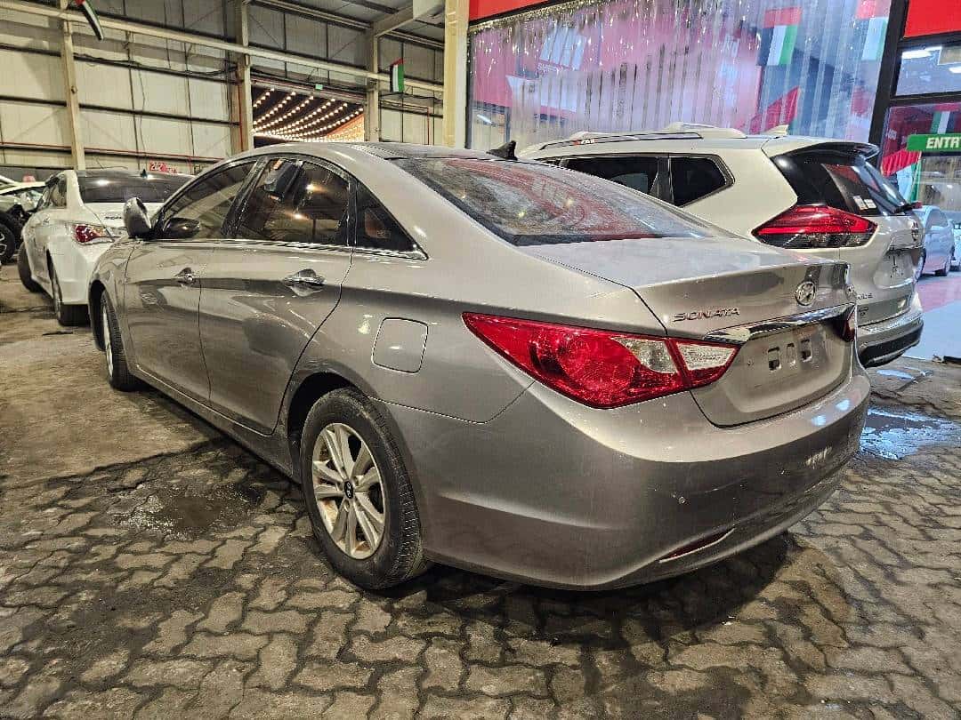 HYUNDAI SONATA - Exterior
