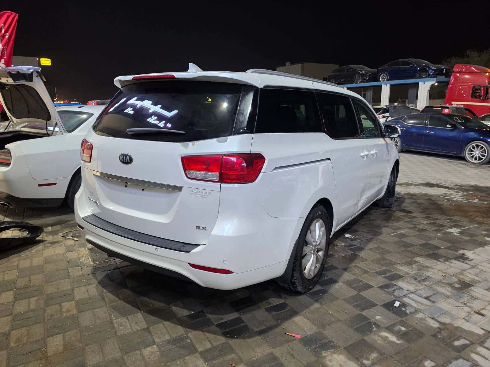KIA SEDONA 2018 thumbnail 5