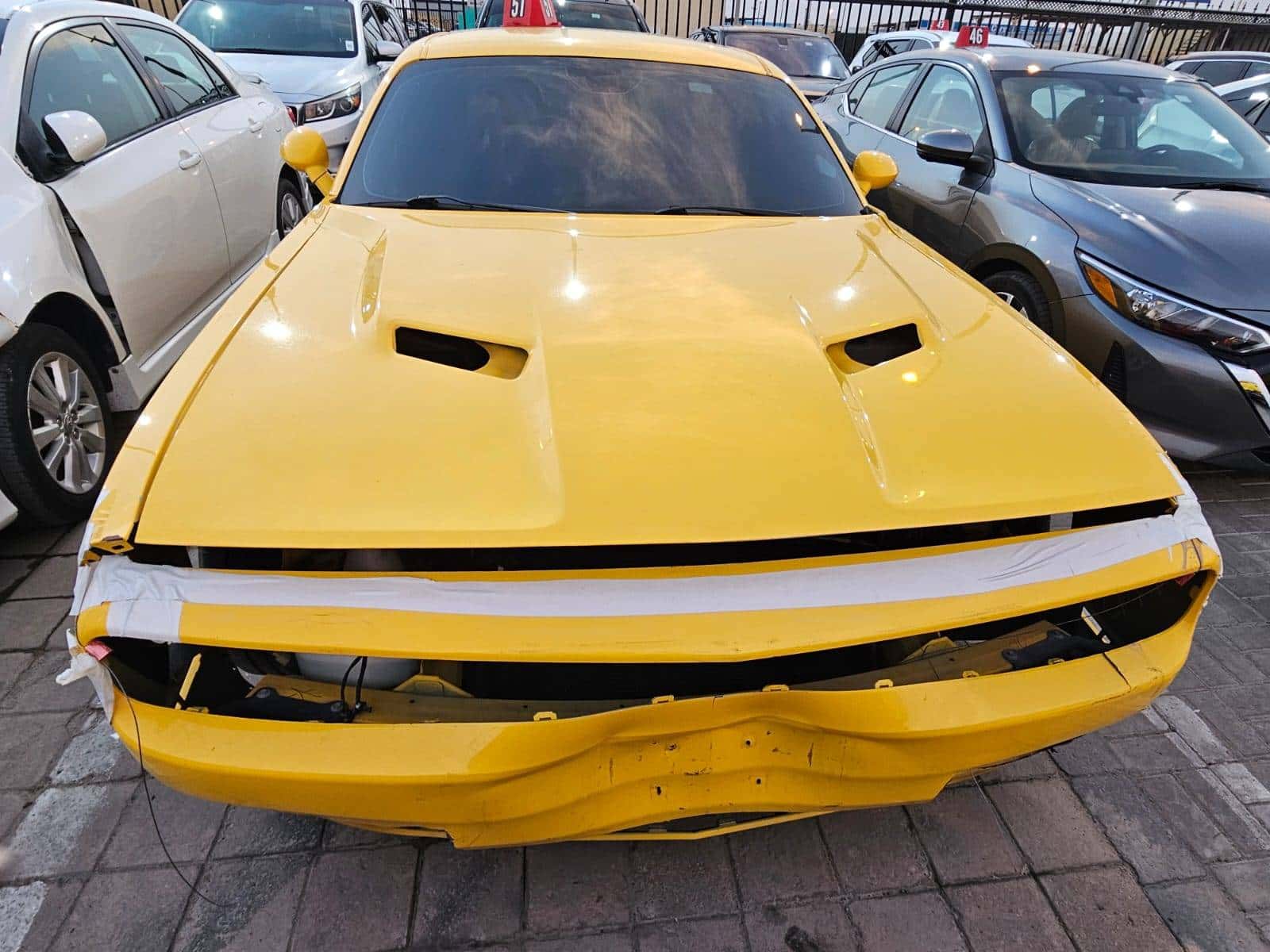 Dodge CHALLENGER 2017 thumbnail 2