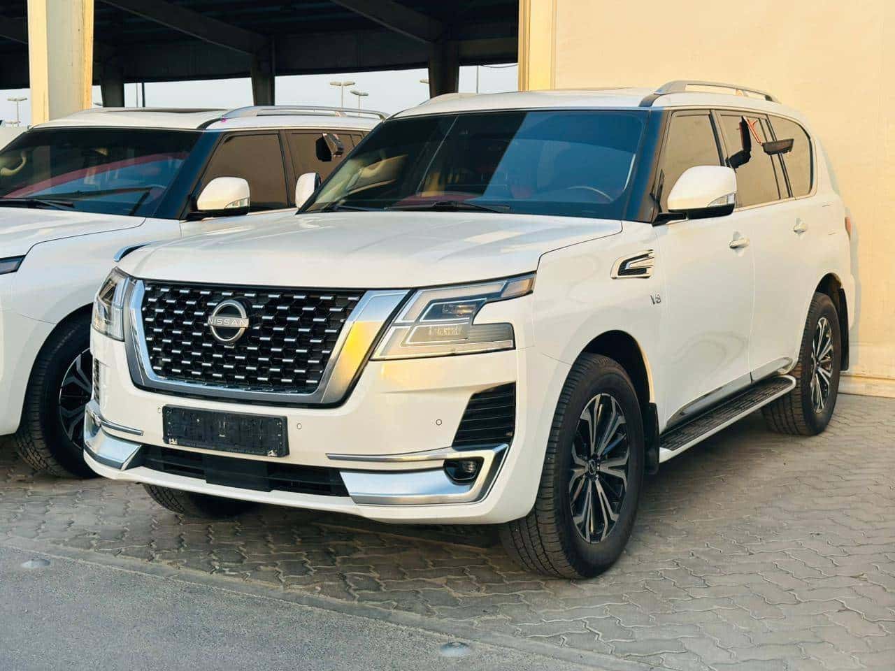 NISSAN PATROL 2022 thumbnail 2
