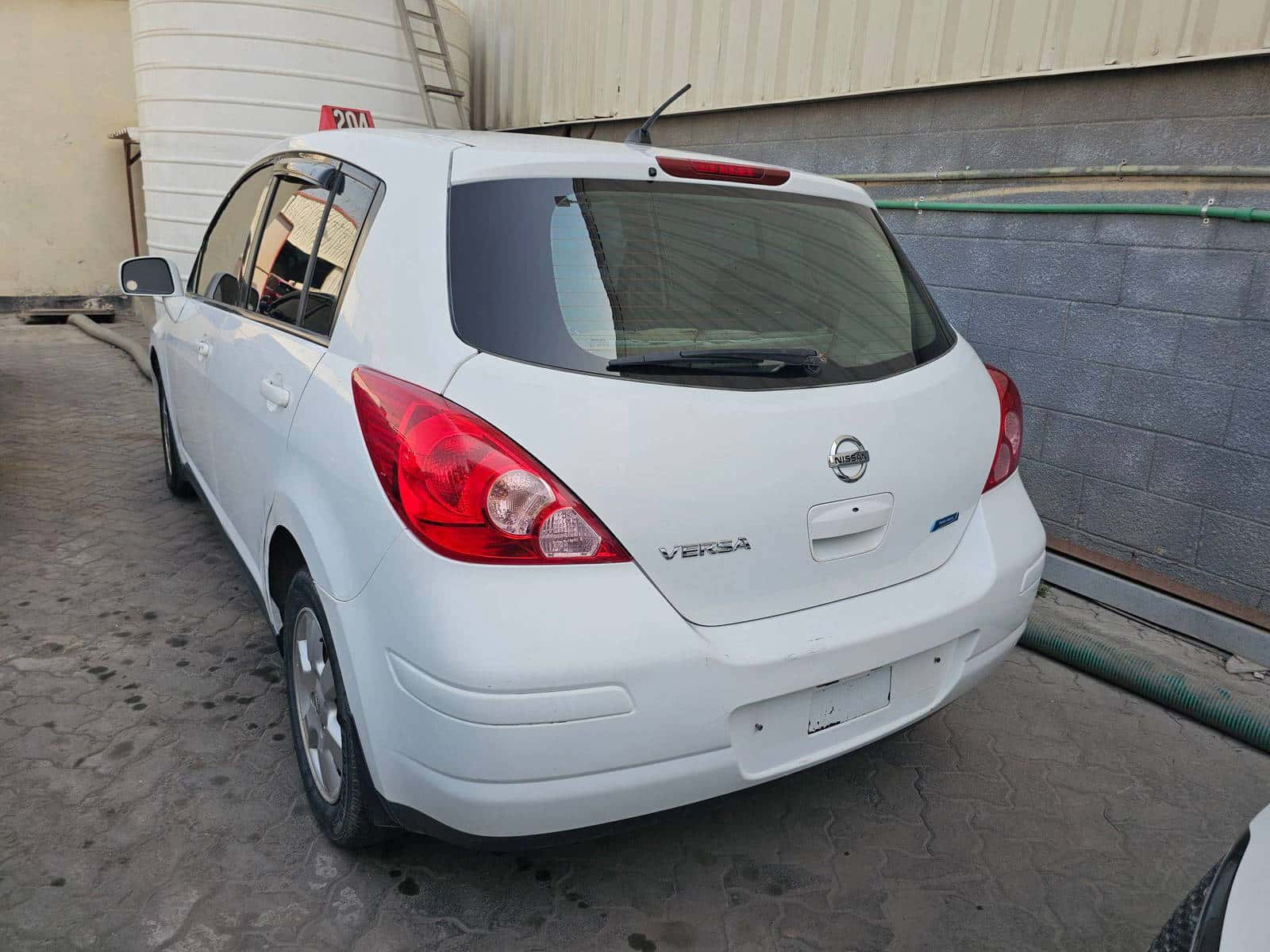 NISSAN VERSA 2008 thumbnail 5