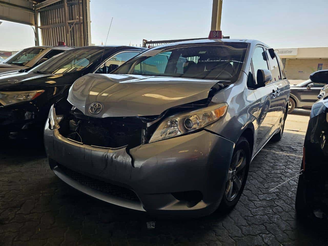 TOYOTA SIENNA 2013 thumbnail 4