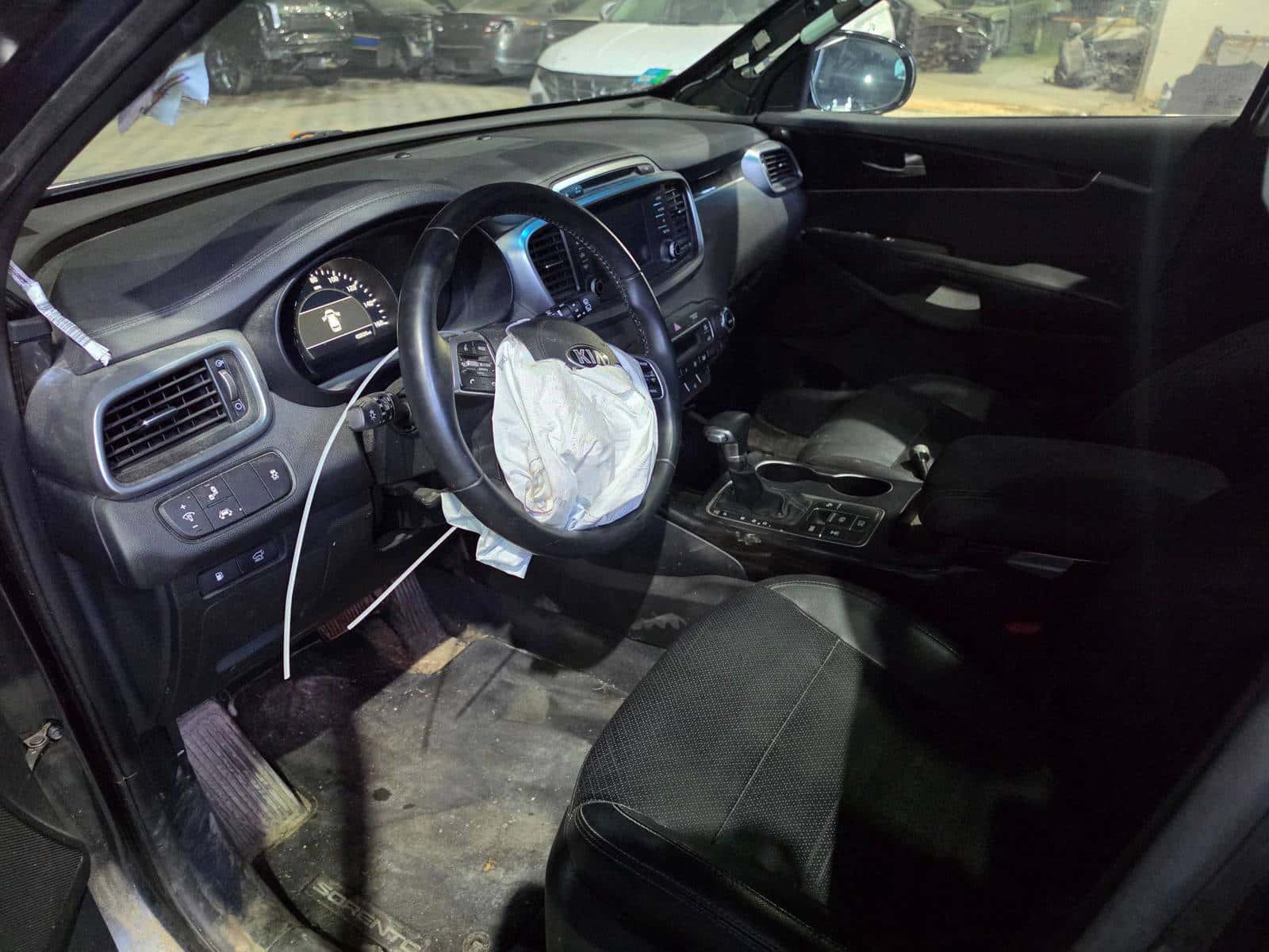 KIA SORENTO 2019 thumbnail 7