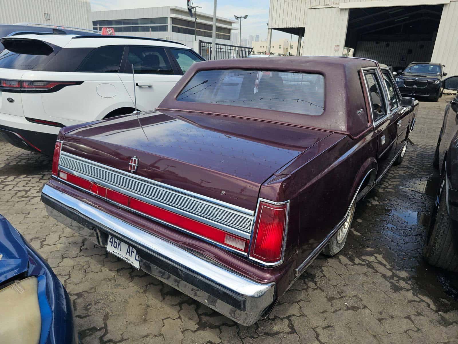 Lincoln TOWN 1988 thumbnail 5