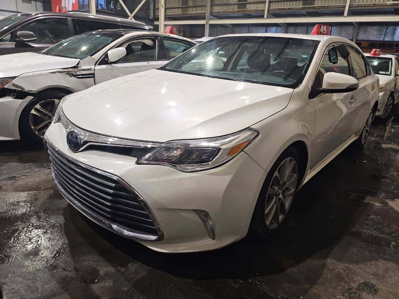 Toyota Avalon 2015 thumbnail 4