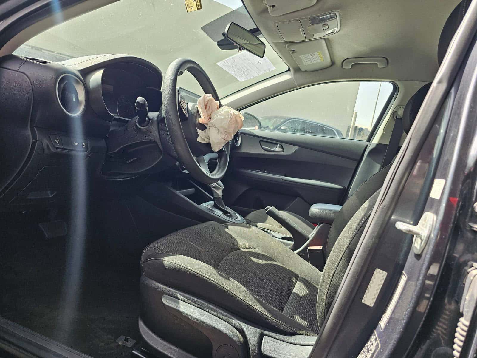 KIA FORTE 2021 thumbnail 7