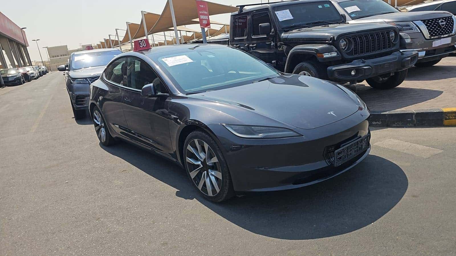 Tesla Model 3 2024 thumbnail 3