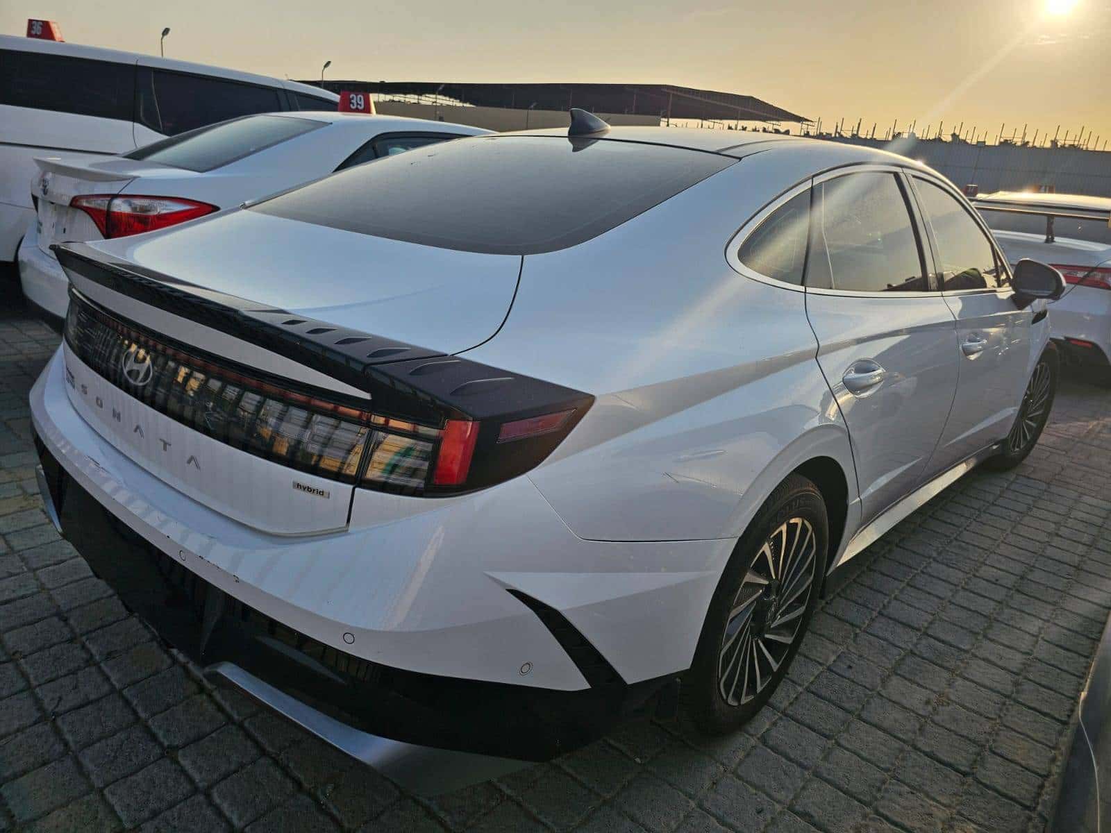 Hyundai Sonata 2024 thumbnail 2