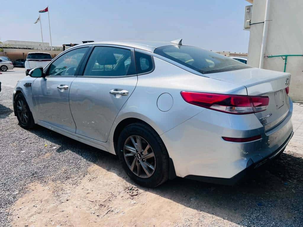 Kia Optima 2019 thumbnail 4