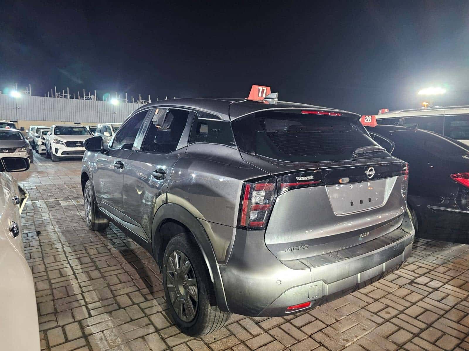 Nissan Kicks 2025 thumbnail 2