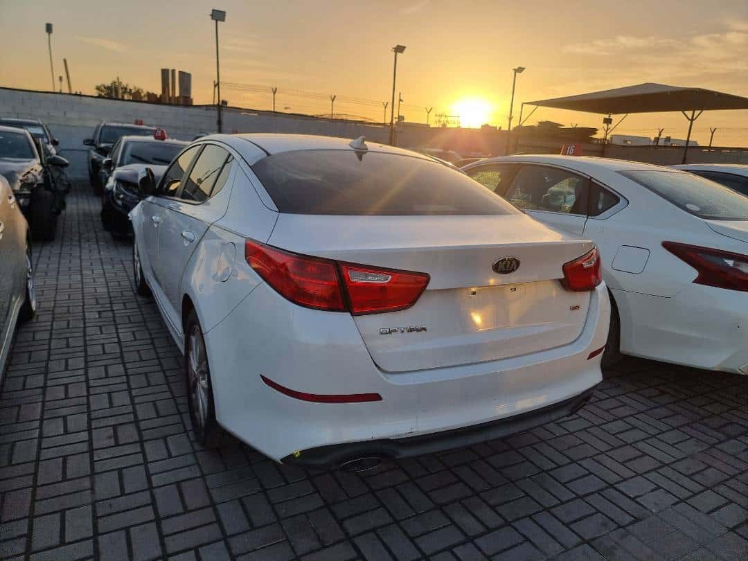 Kia Optima 2015 thumbnail 3