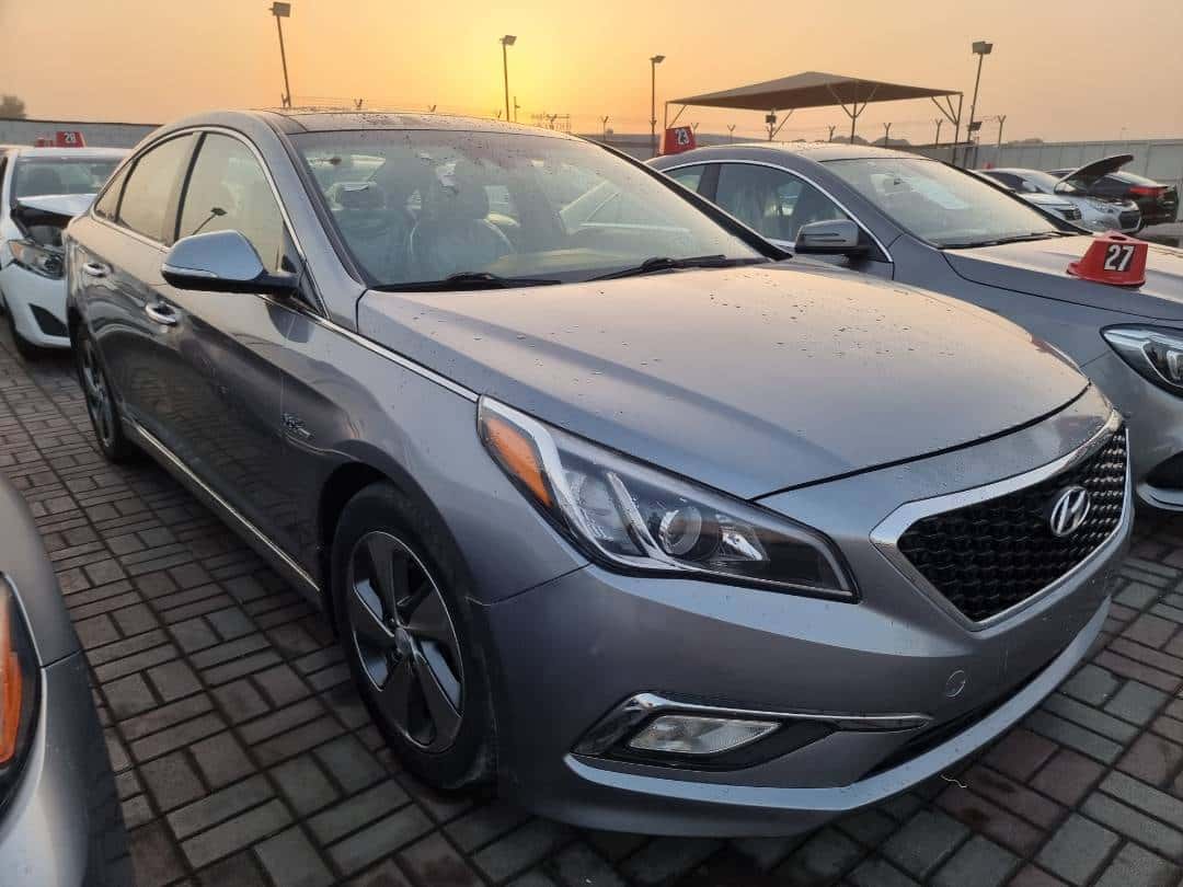 HYUNDAI SONATA 2016 thumbnail 2