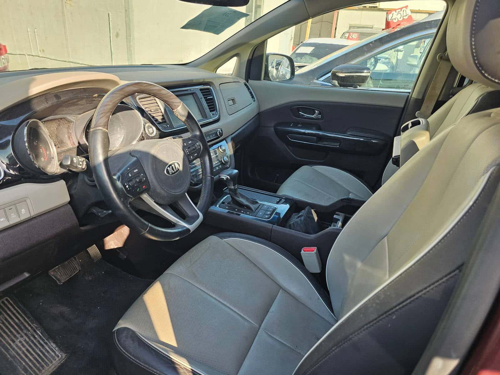 KIA SEDONA 2018 thumbnail 6
