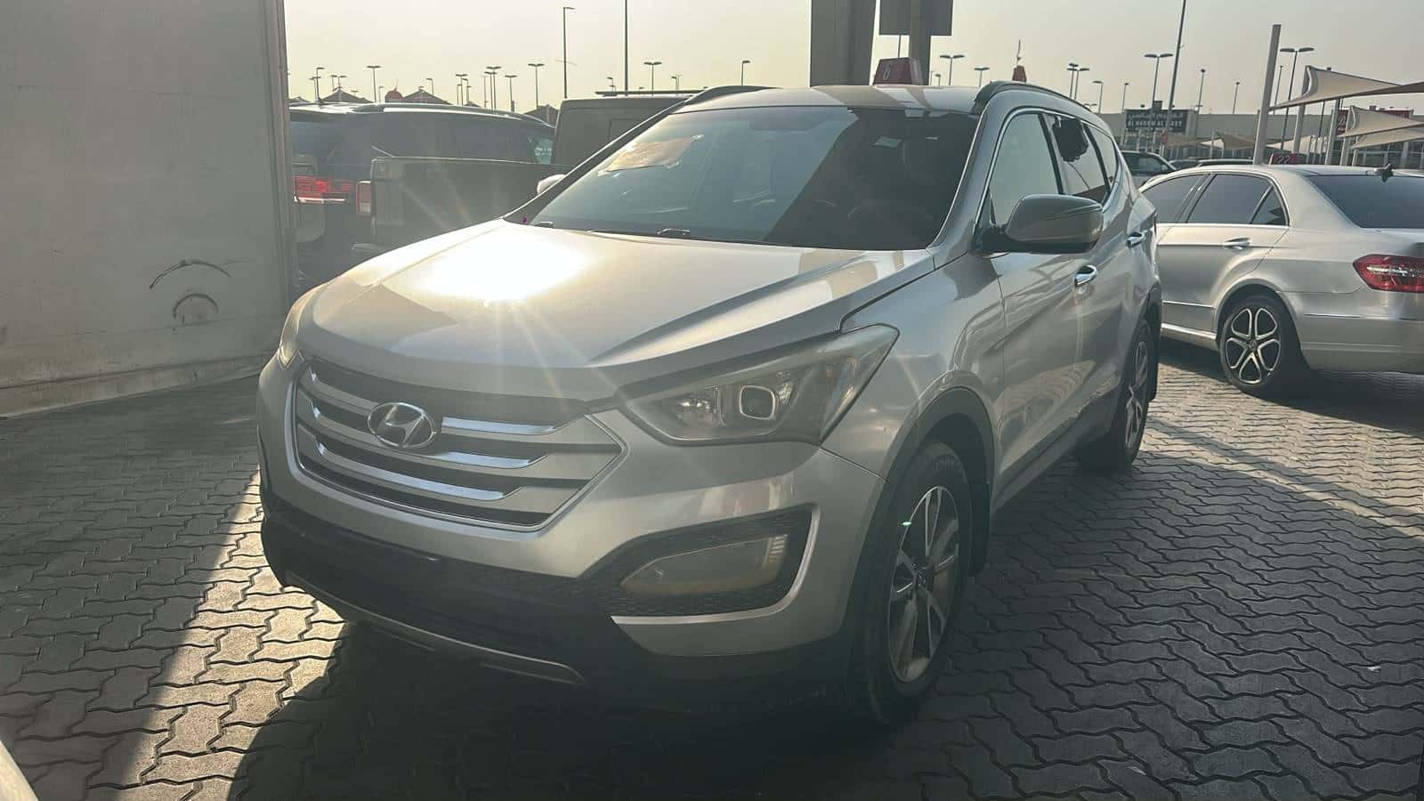 Hyundai Santa Fe 2014 thumbnail 2
