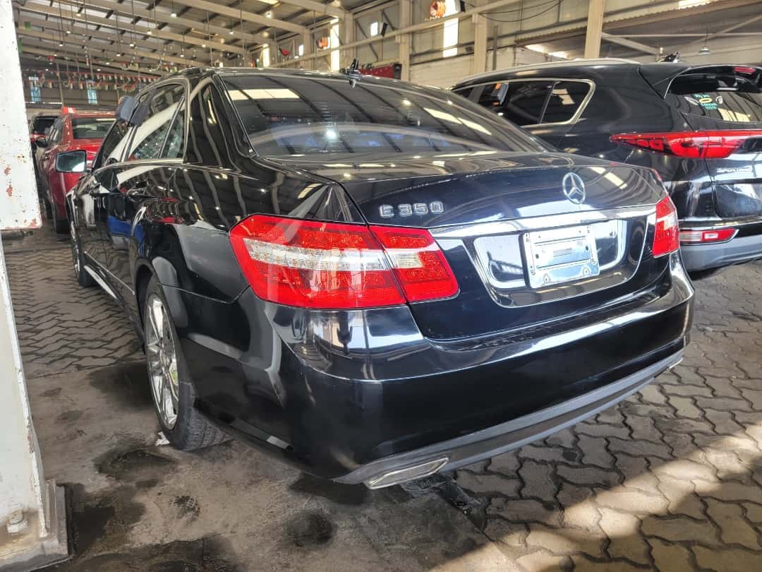 MERCEDES BENZ E 350 - Exterior