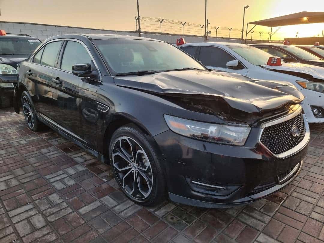 FORD TAURUS - Exterior