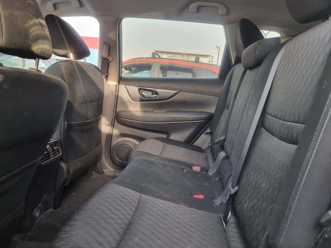 NISSAN ROGUE - Exterior