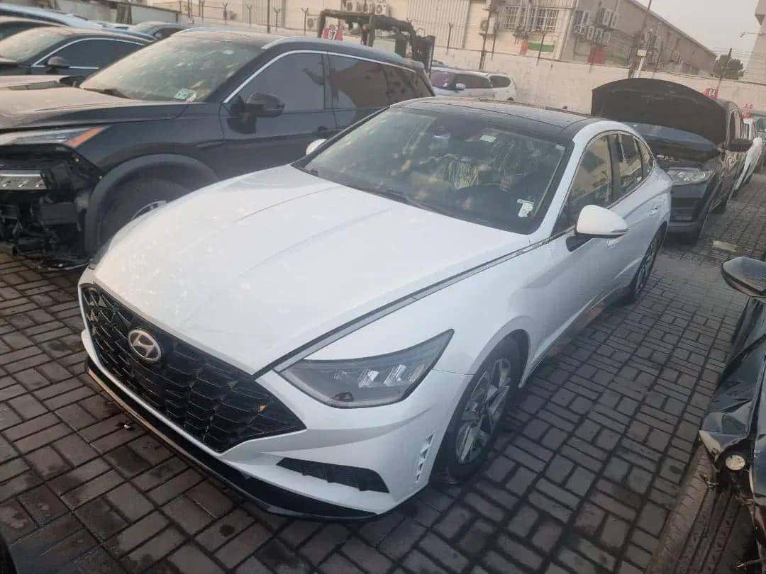 Hyundai Sonata 2021 thumbnail 1