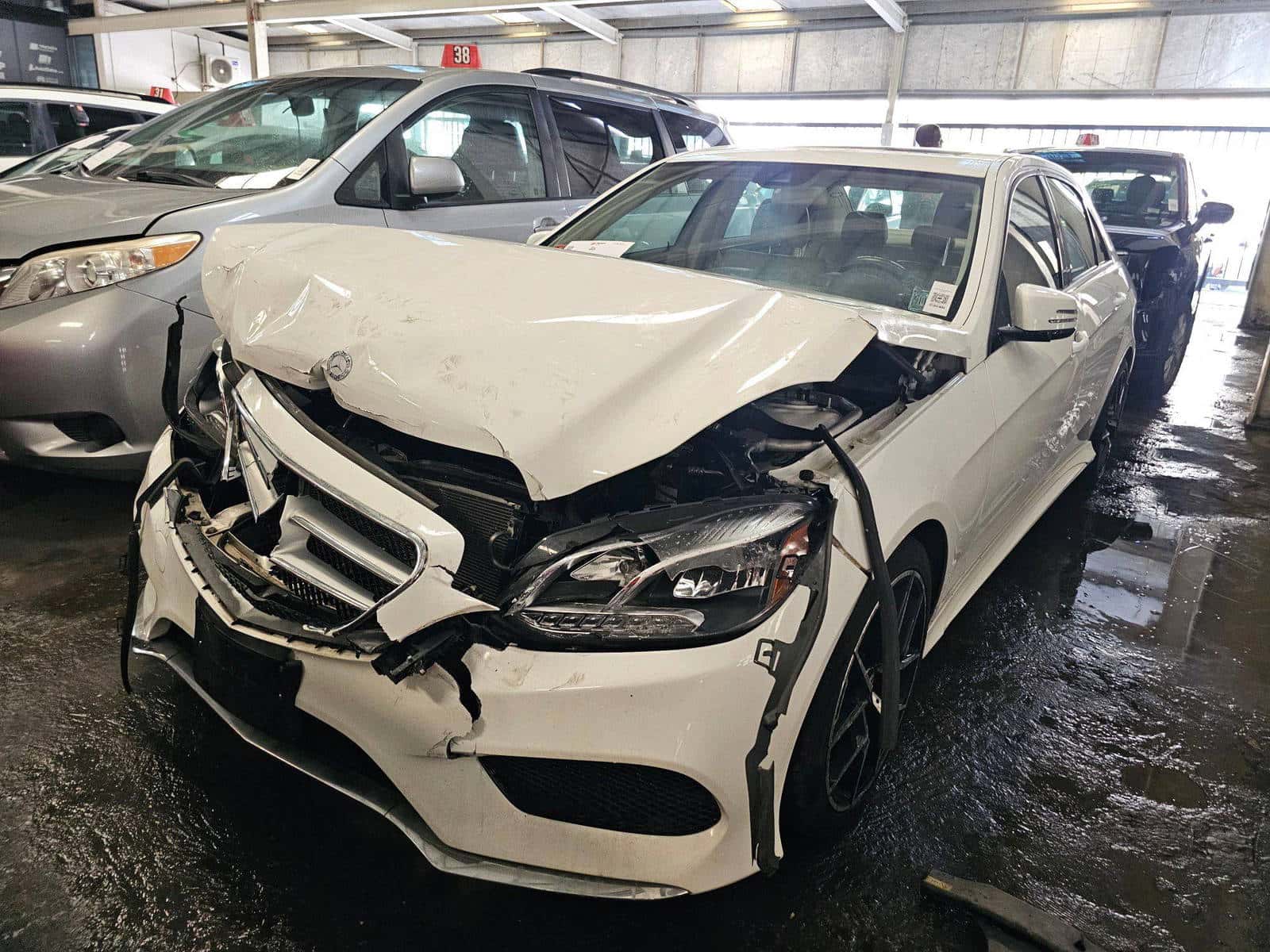 MERCEDES BENZ E 350 2014 thumbnail 5