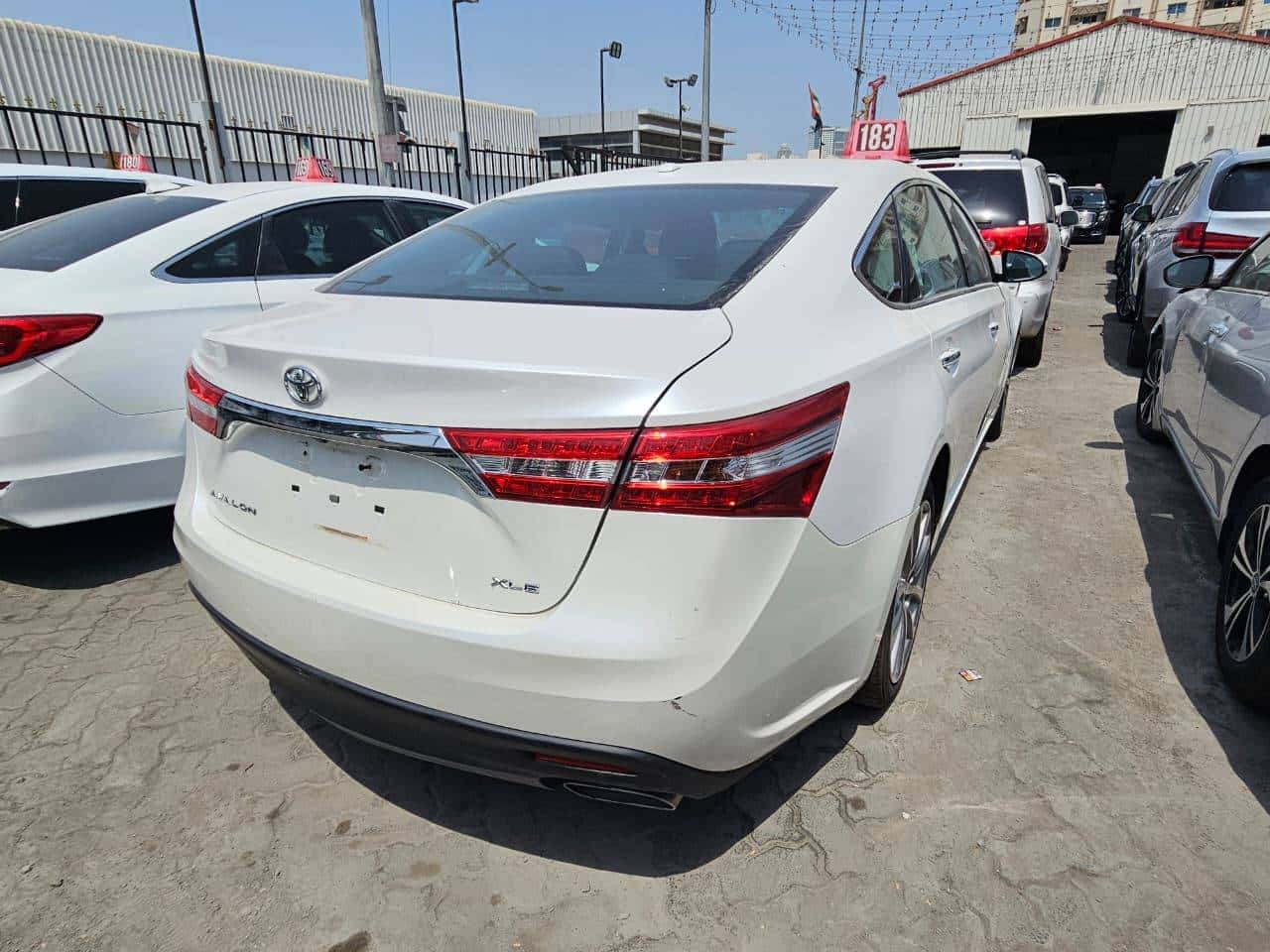 Toyota Avalon 2015 thumbnail 5