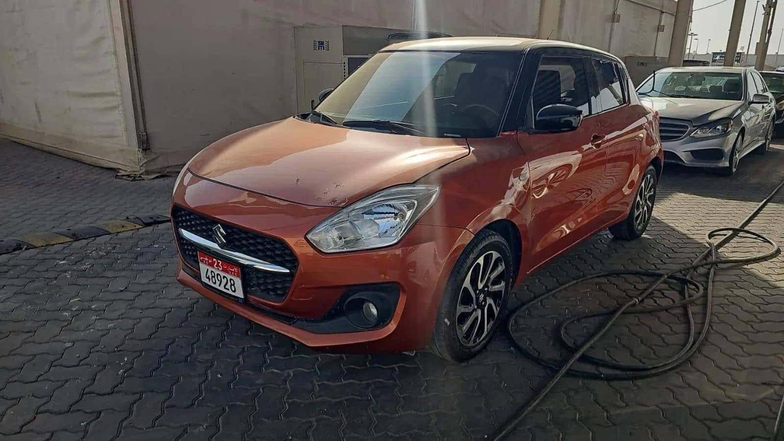 Suzuki Swift 2023 thumbnail 3