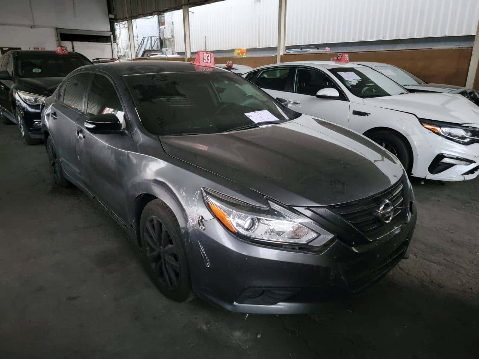 Nissan Altima 2017 thumbnail 2