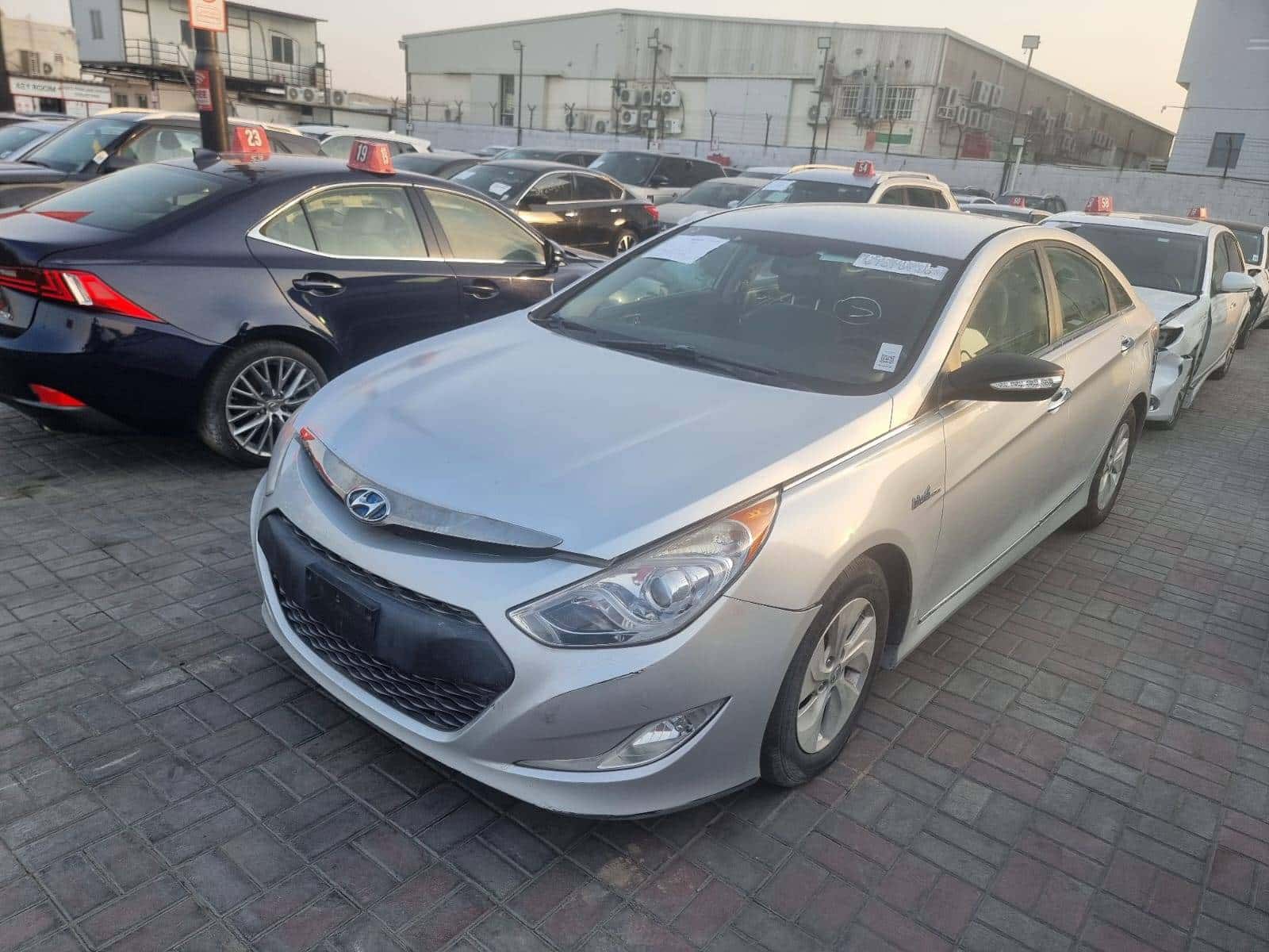 Hyundai Sonata 2015 thumbnail 2