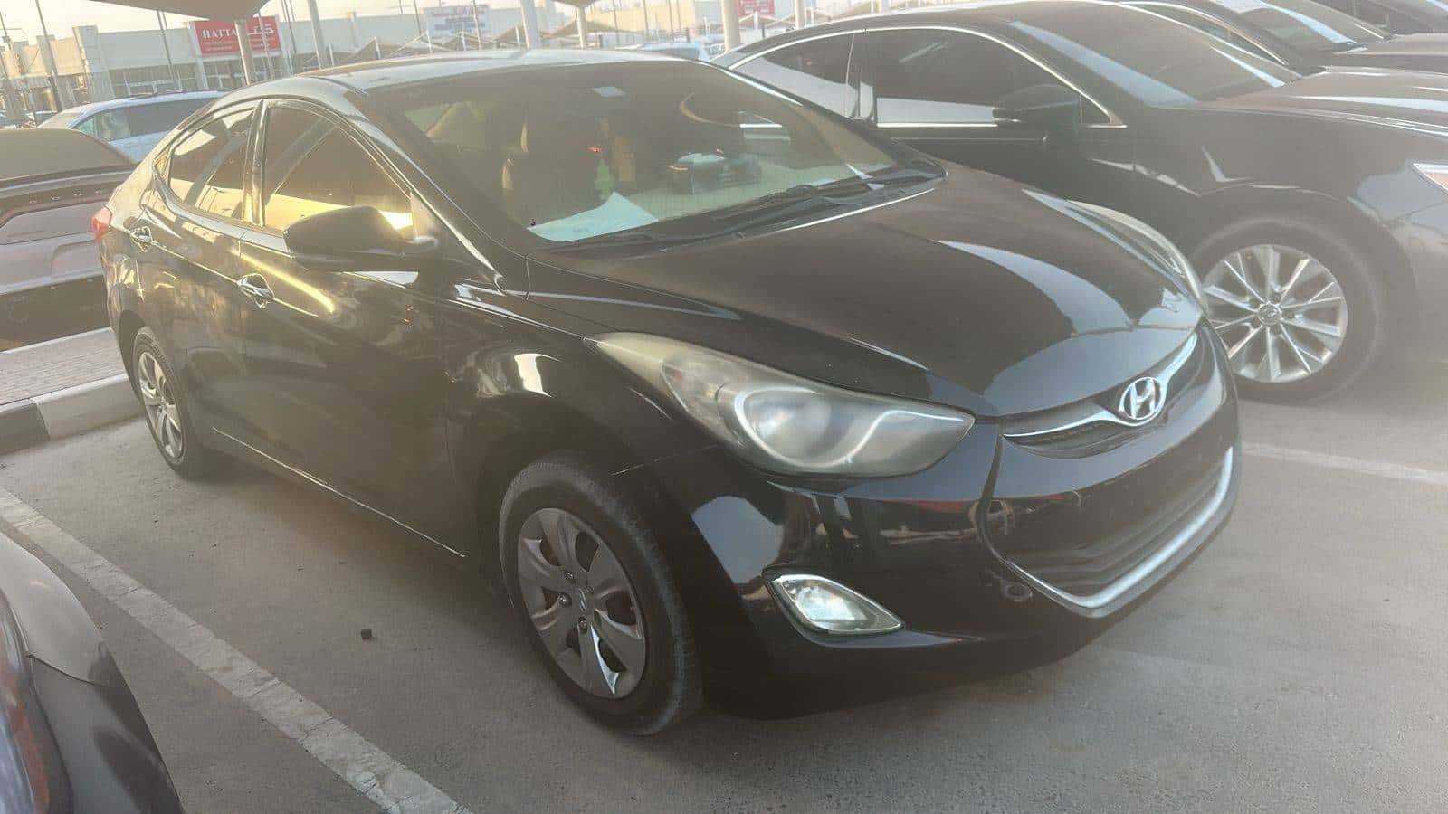 Hyundai Elantra 2012 thumbnail 1