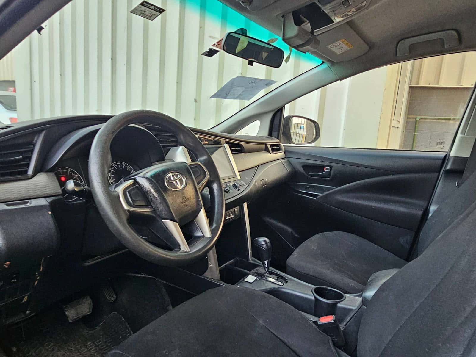 Toyota INNOVA 2021 thumbnail 6