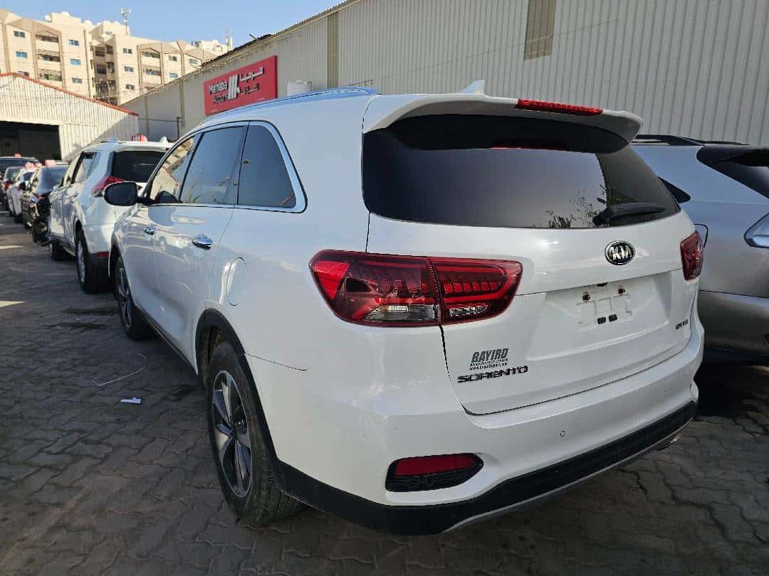 KIA SORENTO 2019 thumbnail 1