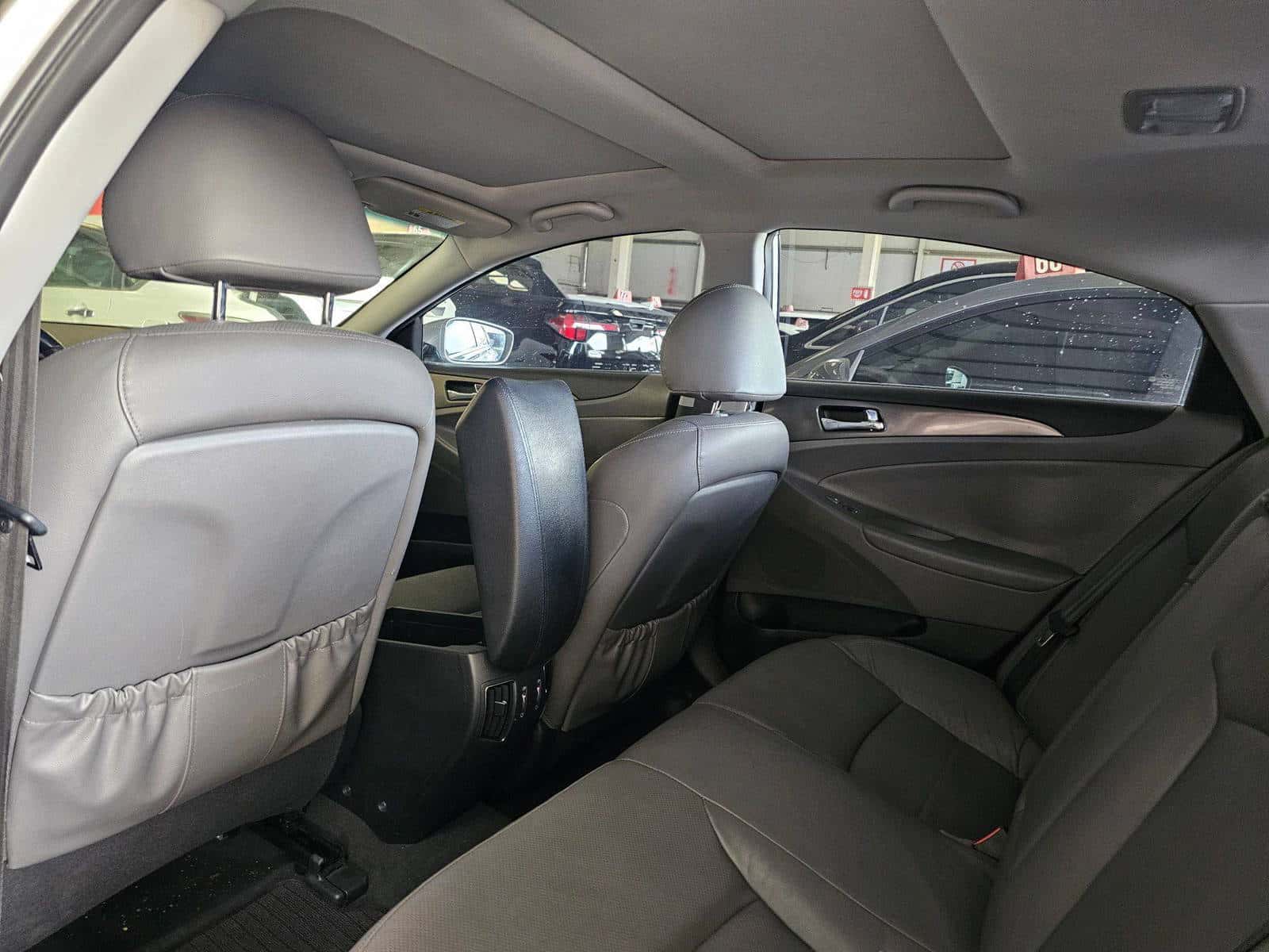 Hyundai Sonata 2011 thumbnail 5