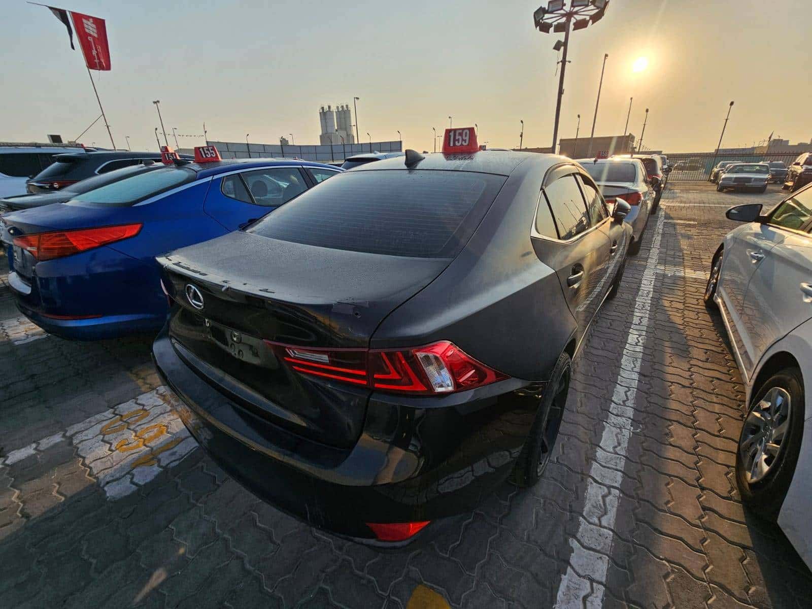 Lexus IS 250 2015 thumbnail 1