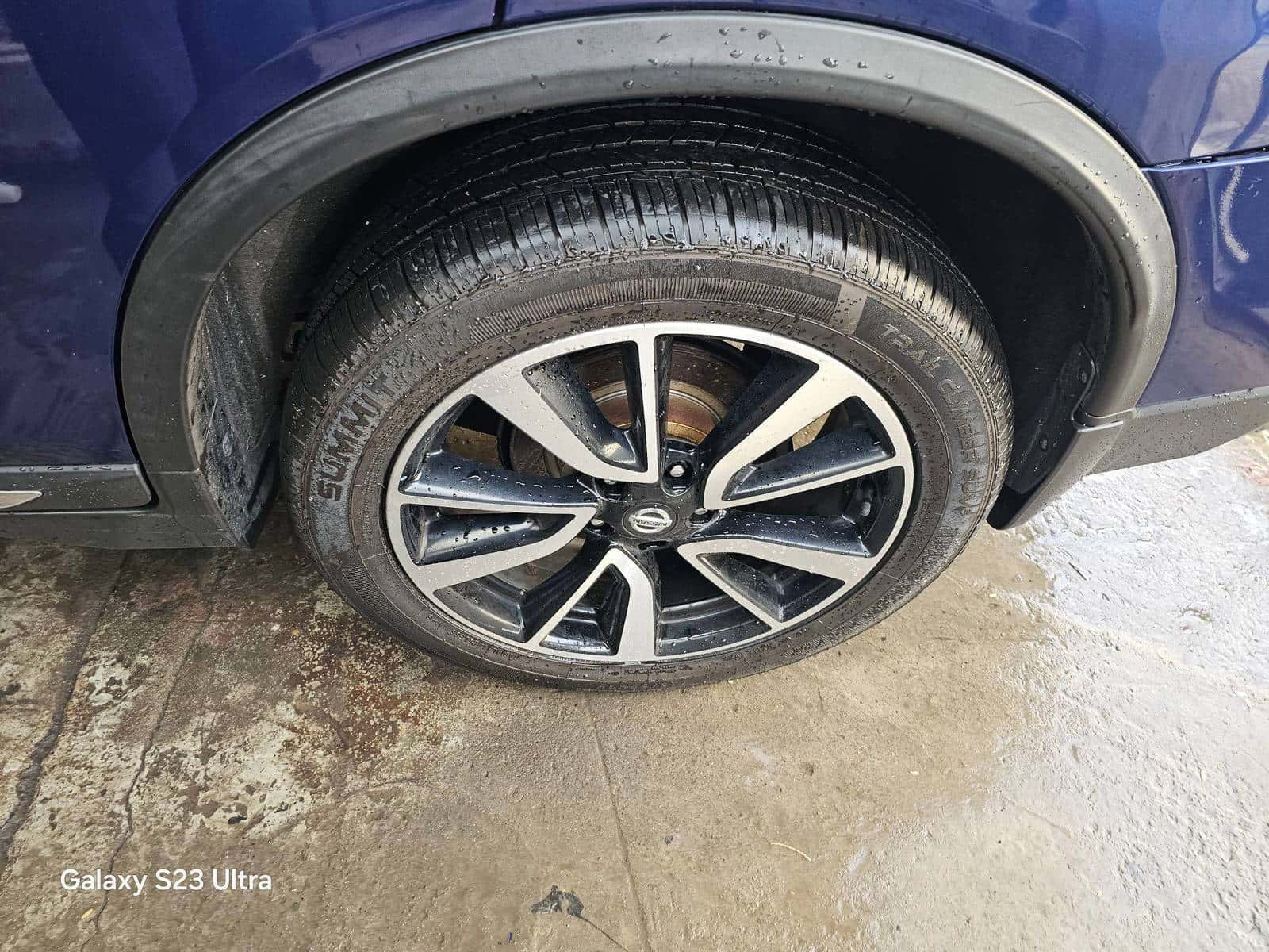NISSAN ROGUE - Exterior