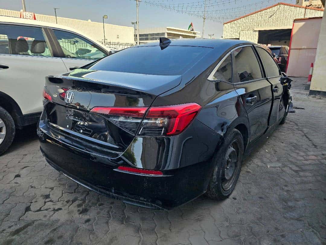 HONDA CIVIC 2024 thumbnail 1