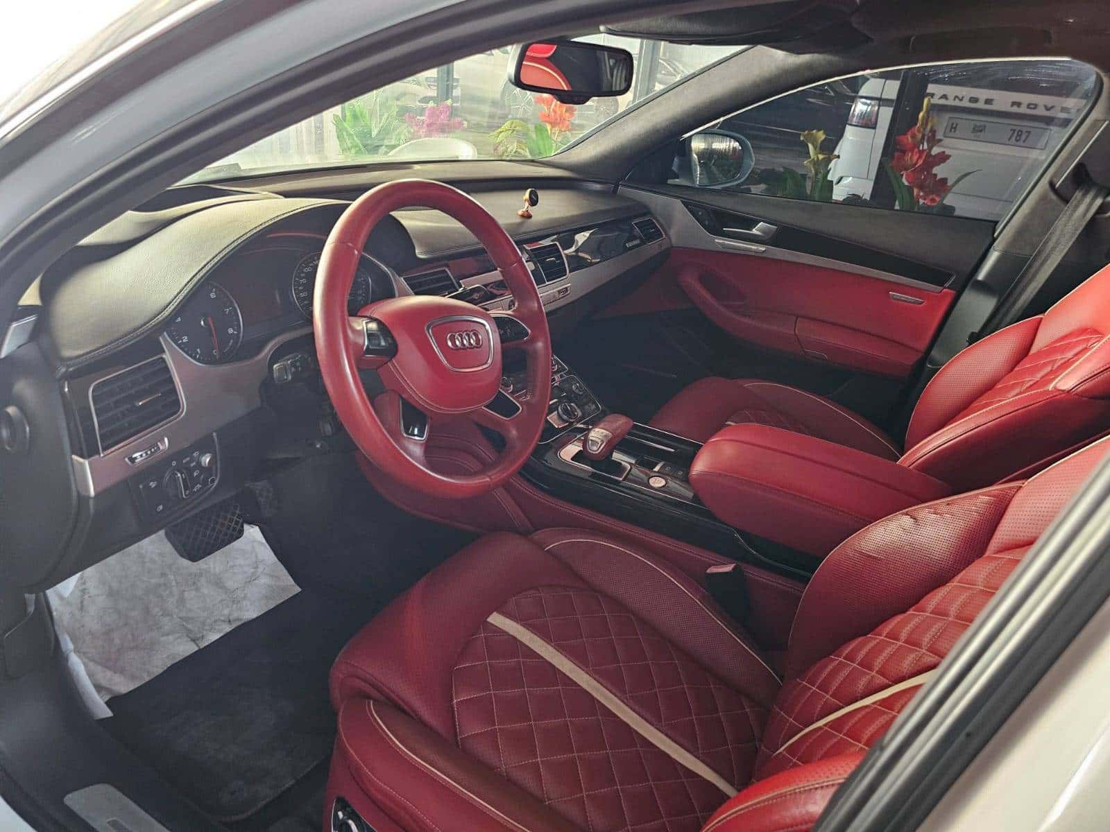 Audi A8 2016 thumbnail 7