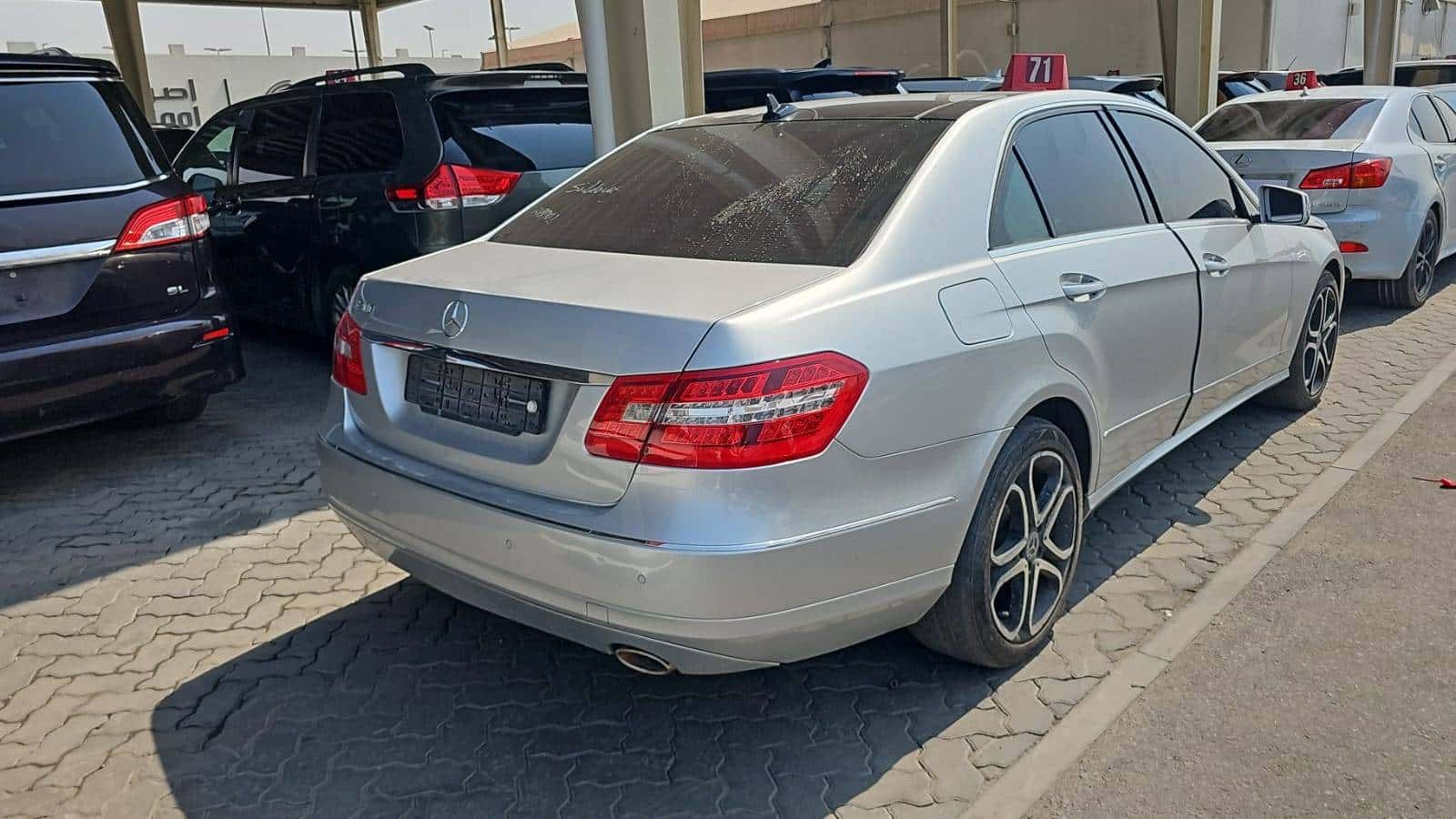 MERCEDES BENZ E-300 2011 thumbnail 5