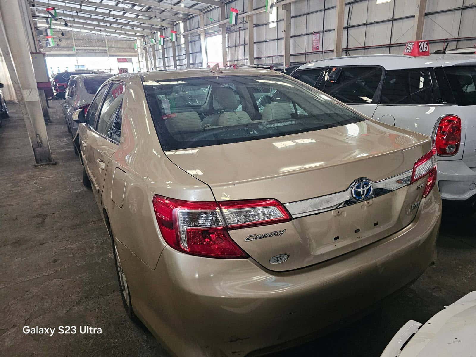 TOYOTA CAMRY - Exterior