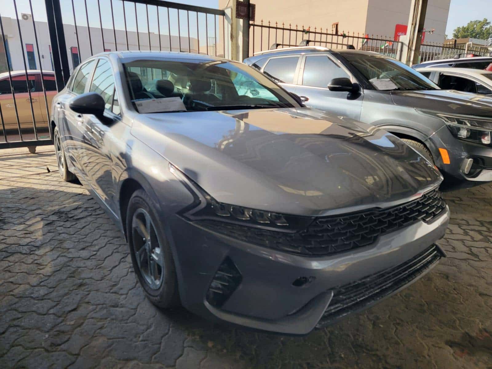 KIA K5 - Exterior