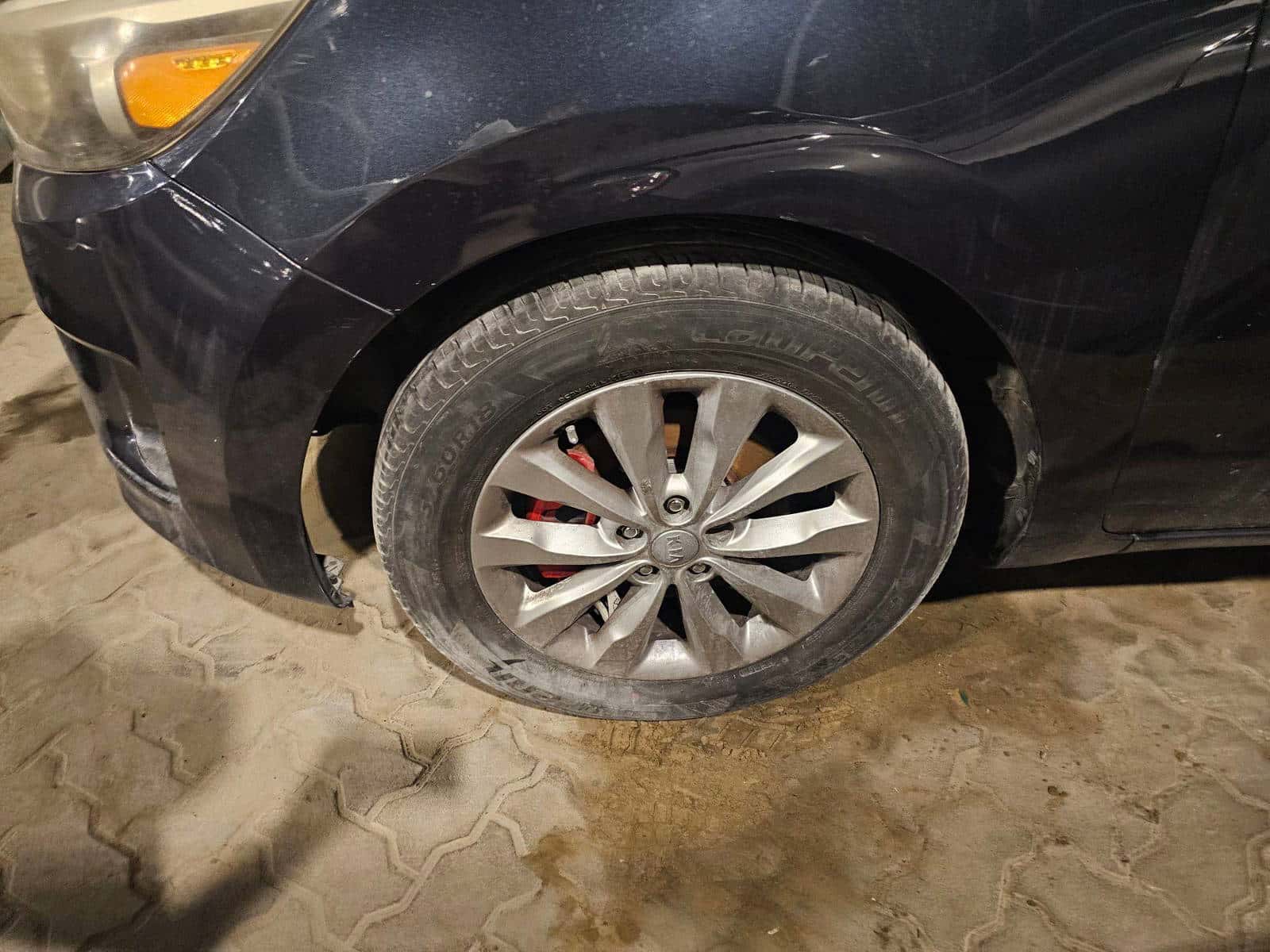 KIA SEDONA 2015 thumbnail 5