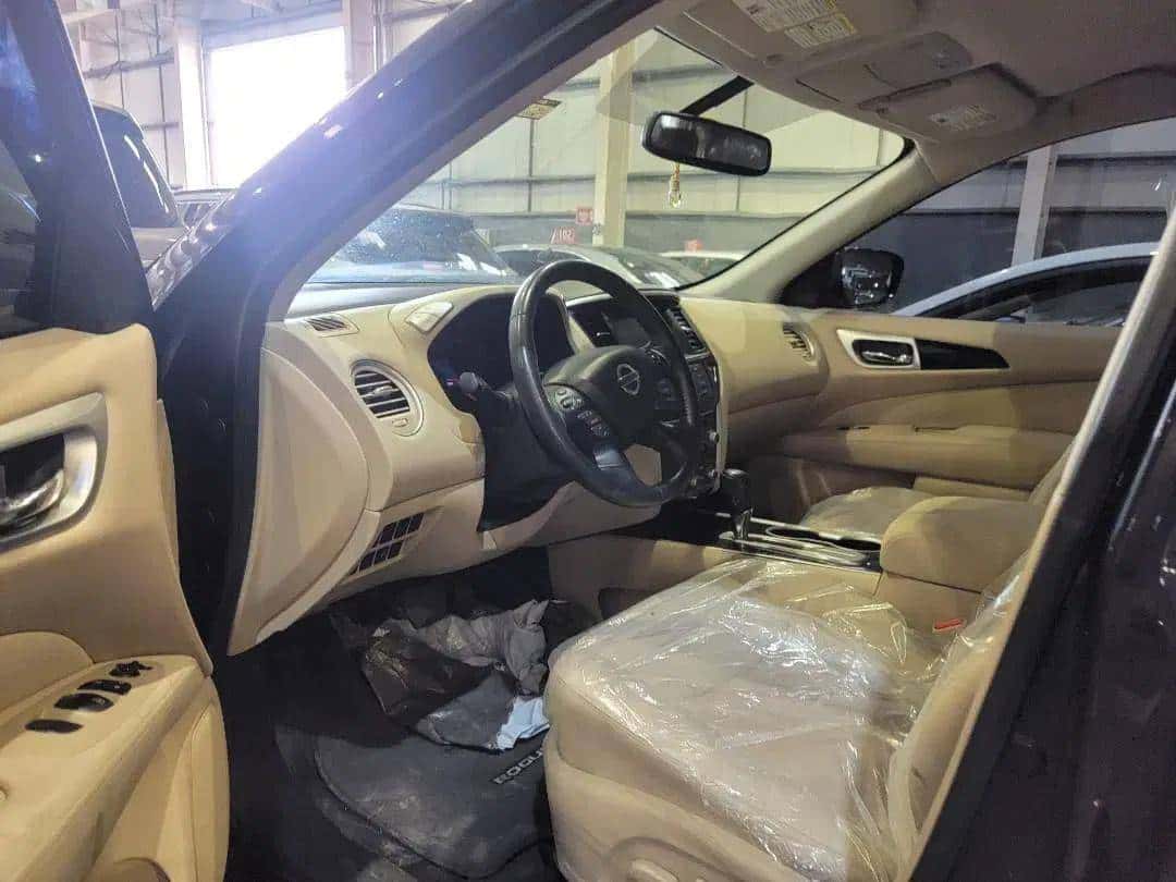 Nissan Pathfinder 2017 thumbnail 6