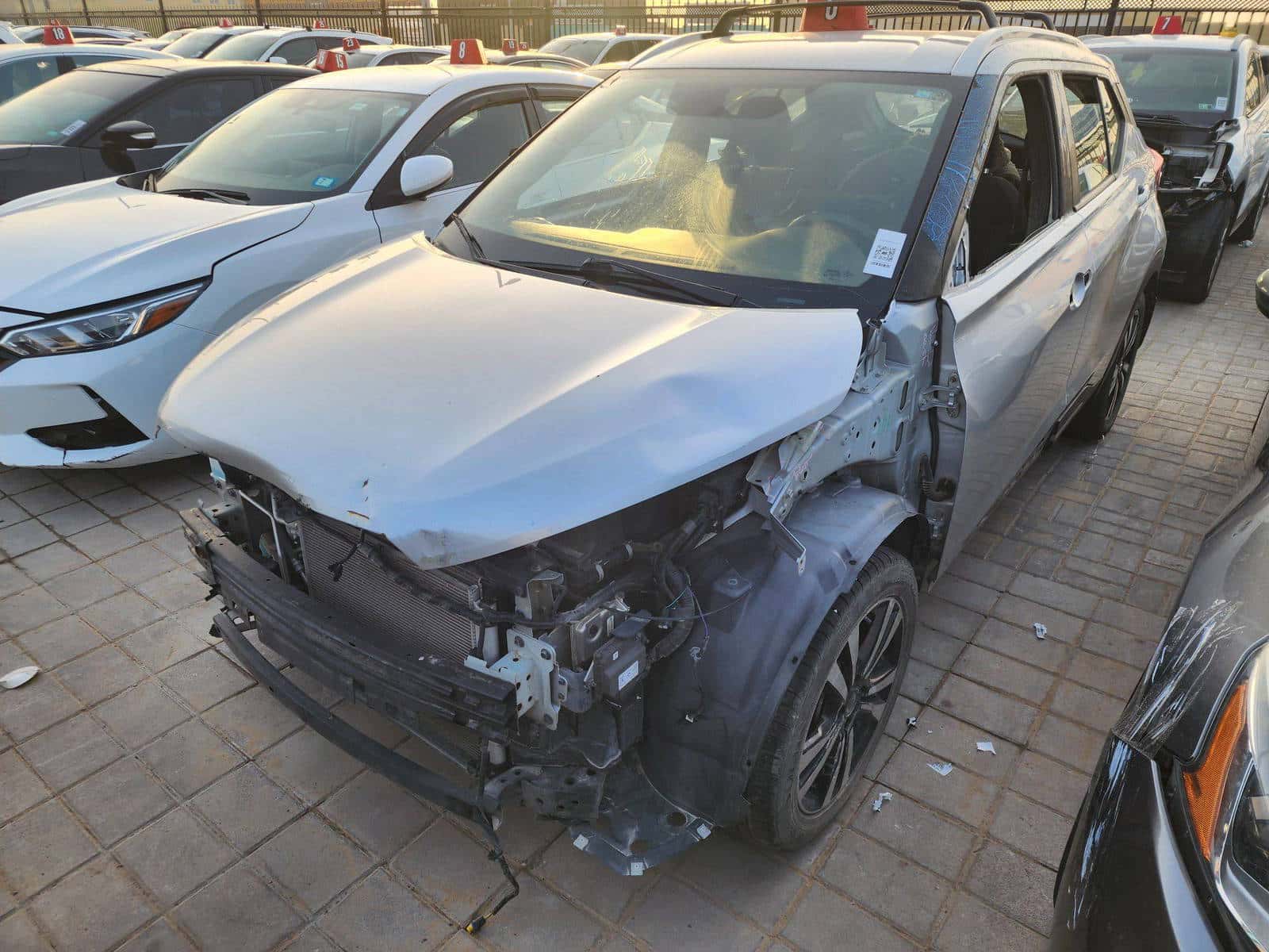 NISSAN KICKS 2019 thumbnail 4
