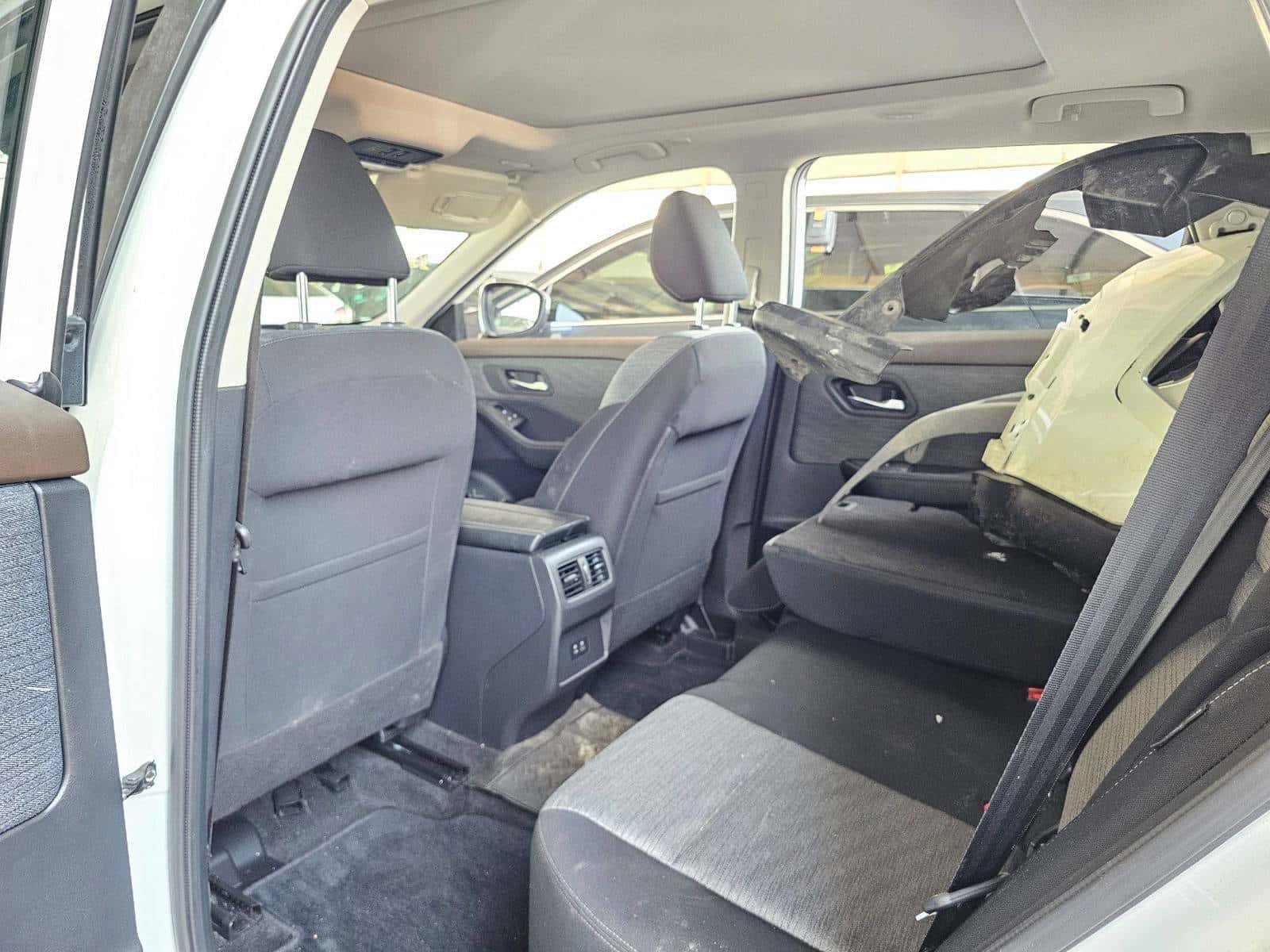 NISSAN ROGUE - Exterior