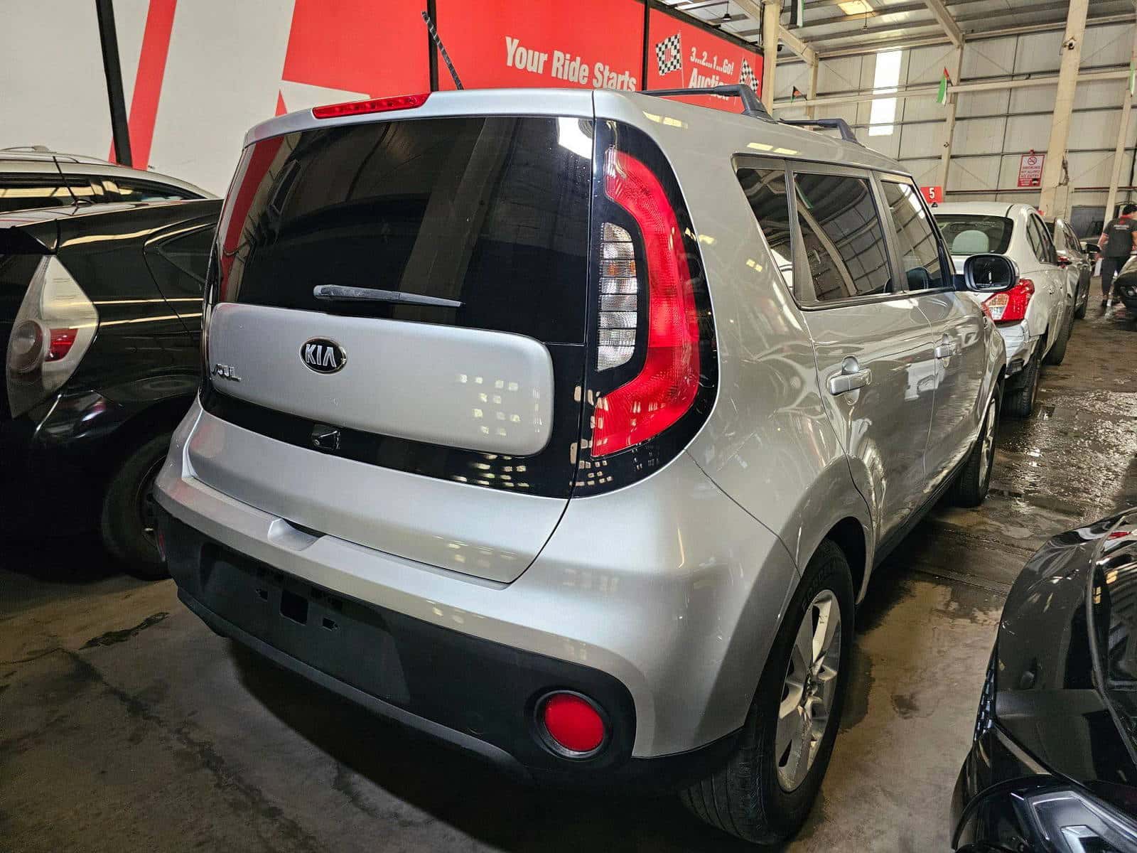 Kia Soul 2018 thumbnail 2