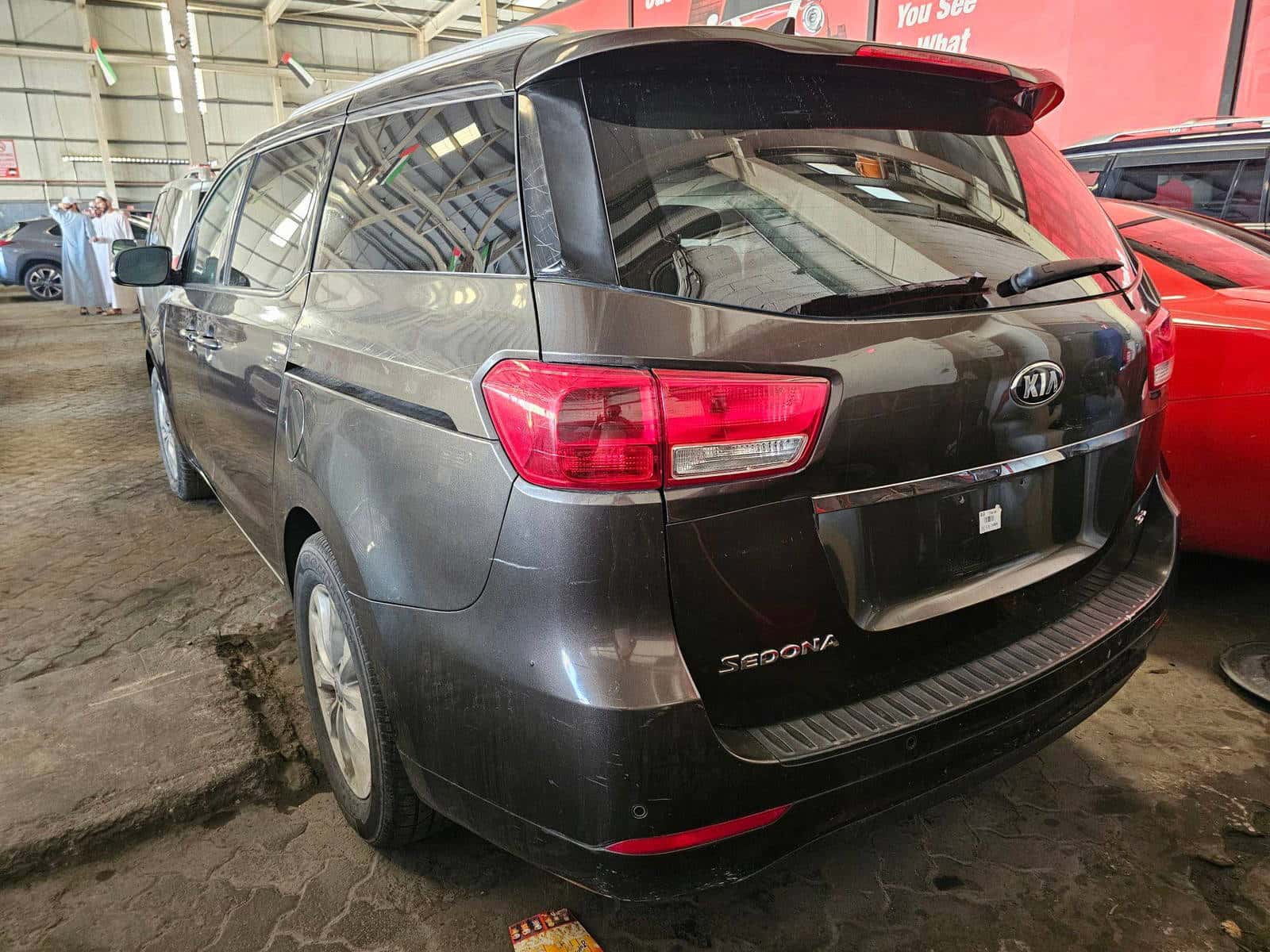 KIA SEDONA 2016 thumbnail 5
