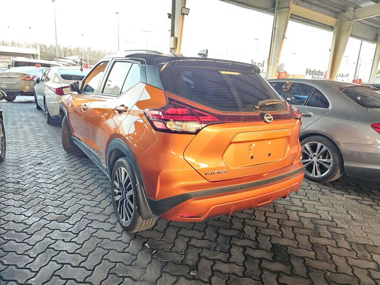 NISSAN KICKS 2024 thumbnail 3